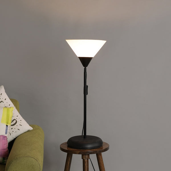 POLO UPLIGHT TABLE LAMP WITH LOADER