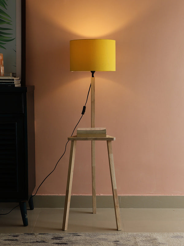 SANDED EDGE BELA SIDE LAMP IN SOLID WOOD AND IN NATURAL WOOD COLOR IN YELLOW COLOR ROUND SHADE, FOR GIFT , PACK OF 1