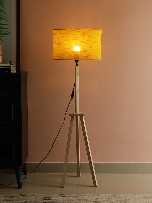 SANDED EDGE NORTHERN TRIPOD FLOOR LAMP IN SOLID WOOD AND NATURAL WOOD COLOR  IN YELLOW COLOR OVAL SHAPE COLLAPSIBLE SHAPE SHADE, FOR GIFT PACK OF 1.